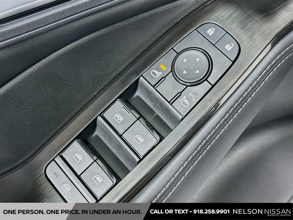 New 2026 Nissan Rogue Dark Armor FWD image 17