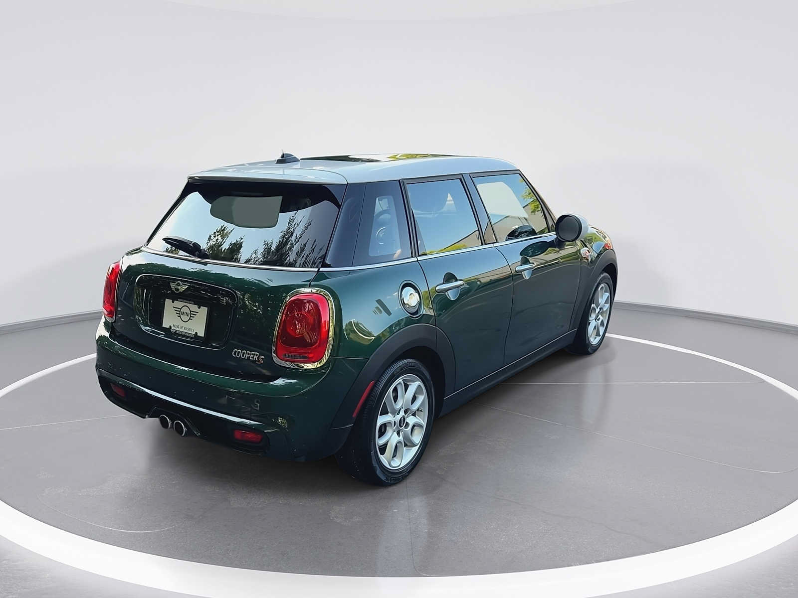 Used 2017 MINI Cooper S FWD image 8