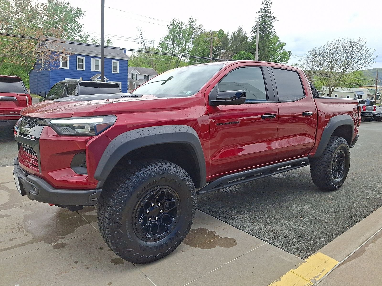 Used 2025 Chevrolet Colorado ZR2 w/ ZR2 Bison Edition AWD/4WD image 3