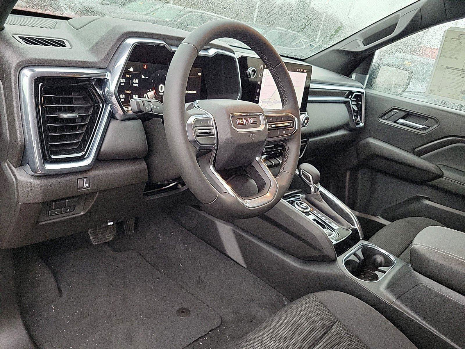 New 2026 GMC Canyon Elevation w/ Convenience Package image 17