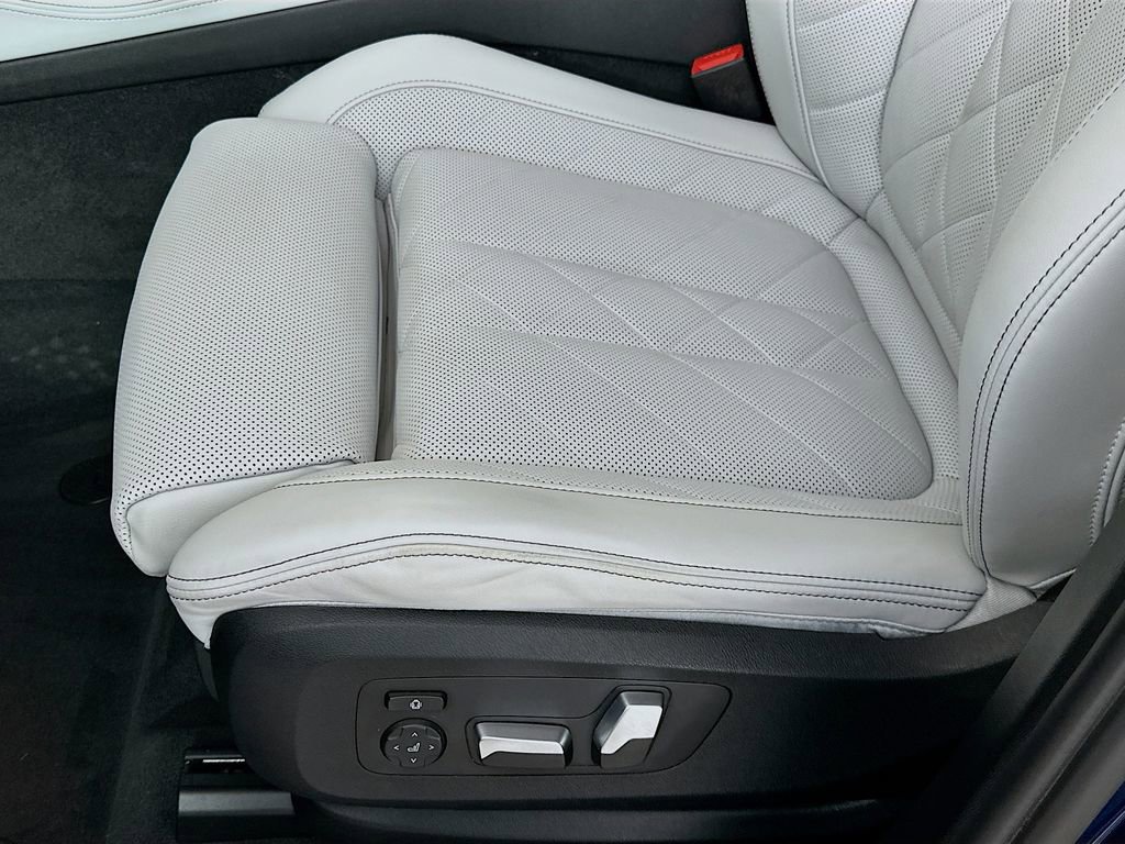 Used 2023 BMW X5 xDrive40i w/ Premium Package image 19