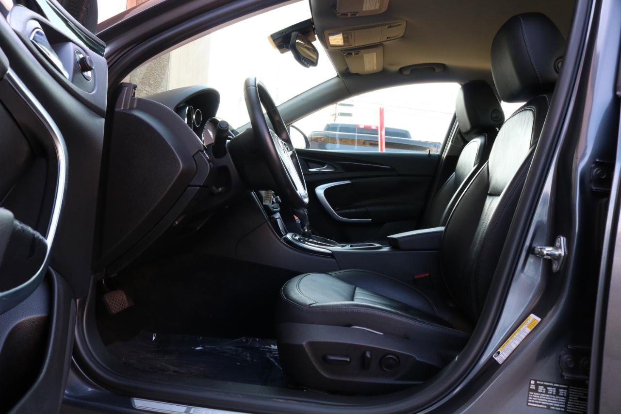 Used 2011 Buick Regal CXL w/ RL3 Preferred Equipment Group FWD image 16