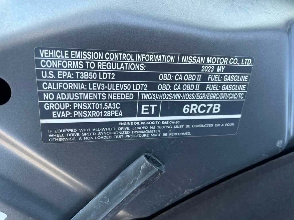 Used 2023 Nissan Rogue SV image 42