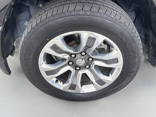 Used 2023 RAM 1500 Limited w/ Body Color Bumper Group image 31