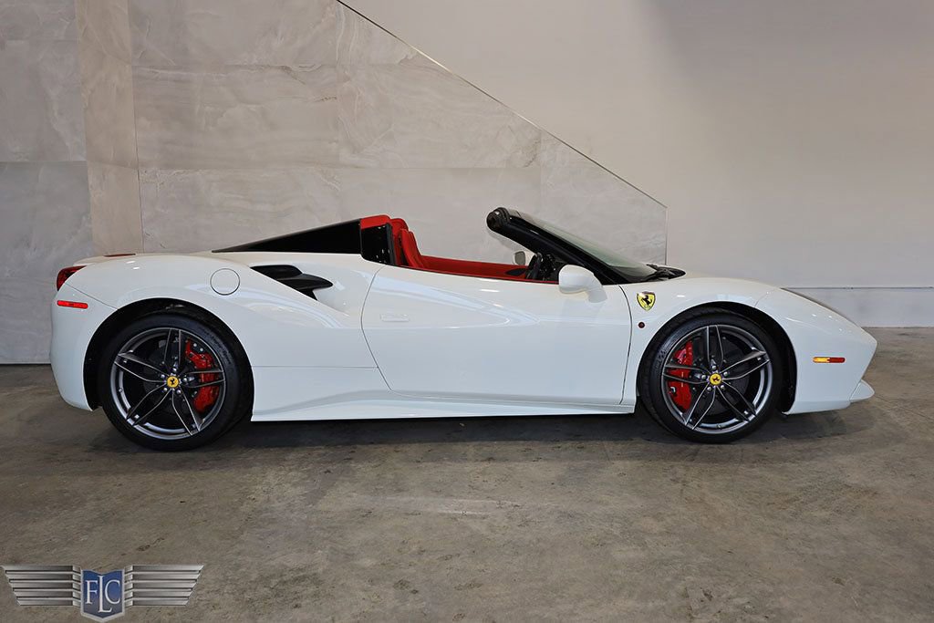 Used 2019 Ferrari 488 Spider image 2