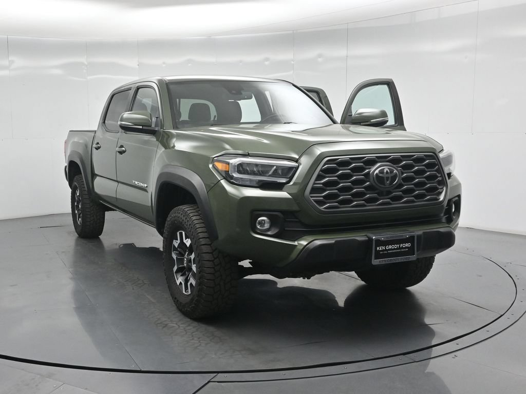Used 2022 Toyota Tacoma TRD Off-Road w/ Technology Package RWD image 34