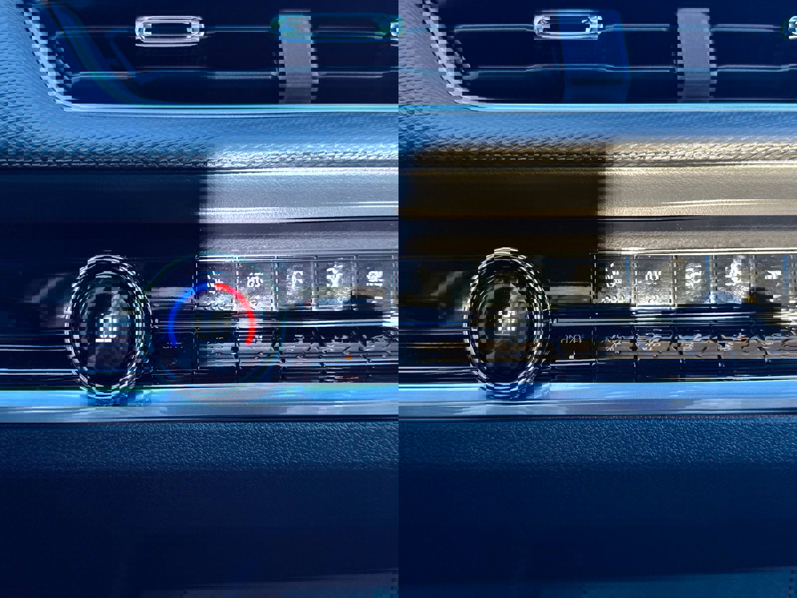 New 2026 Chevrolet Equinox LT w/ Convenience Package II image 30