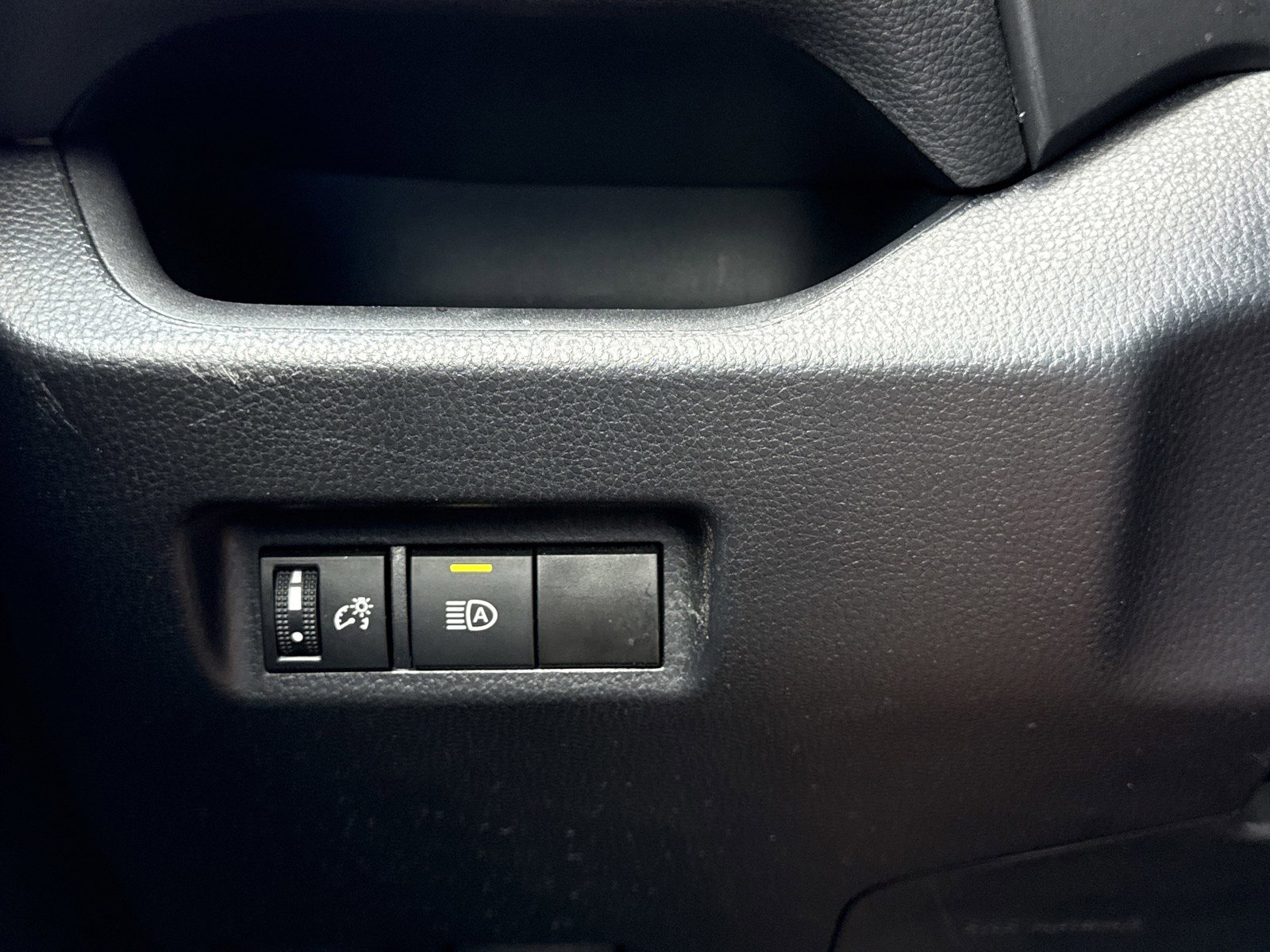 Used 2024 Toyota RAV4 XLE FWD image 18