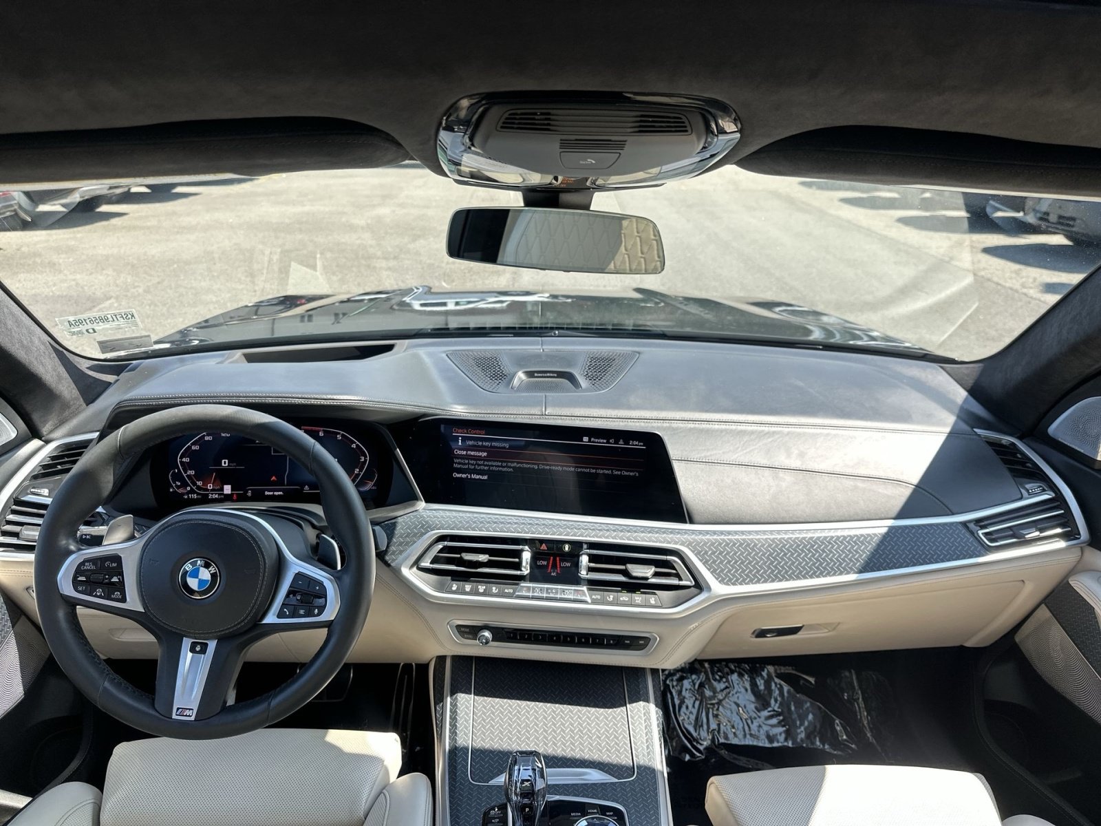 Used 2020 BMW X7 M50i w/ Dynamic Handling Package AWD/4WD image 24
