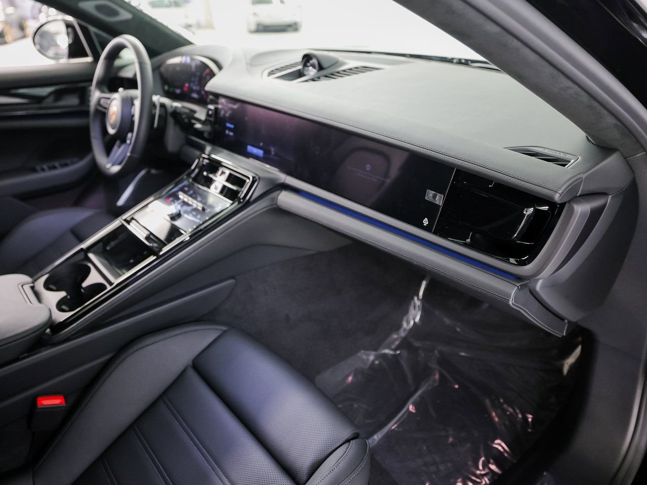 New 2026 Porsche Panamera GTS image 28