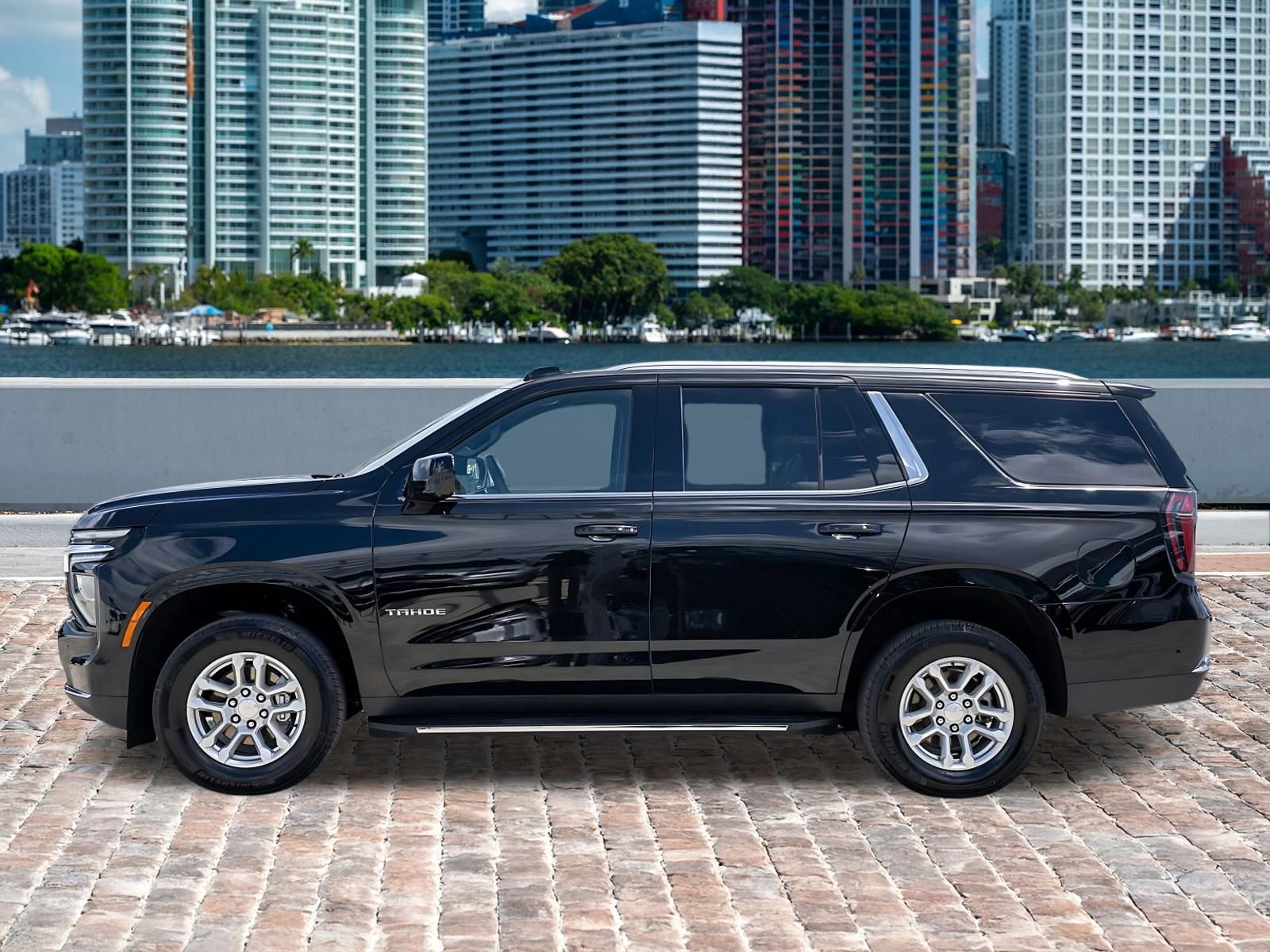 Used 2025 Chevrolet Tahoe LT image 8