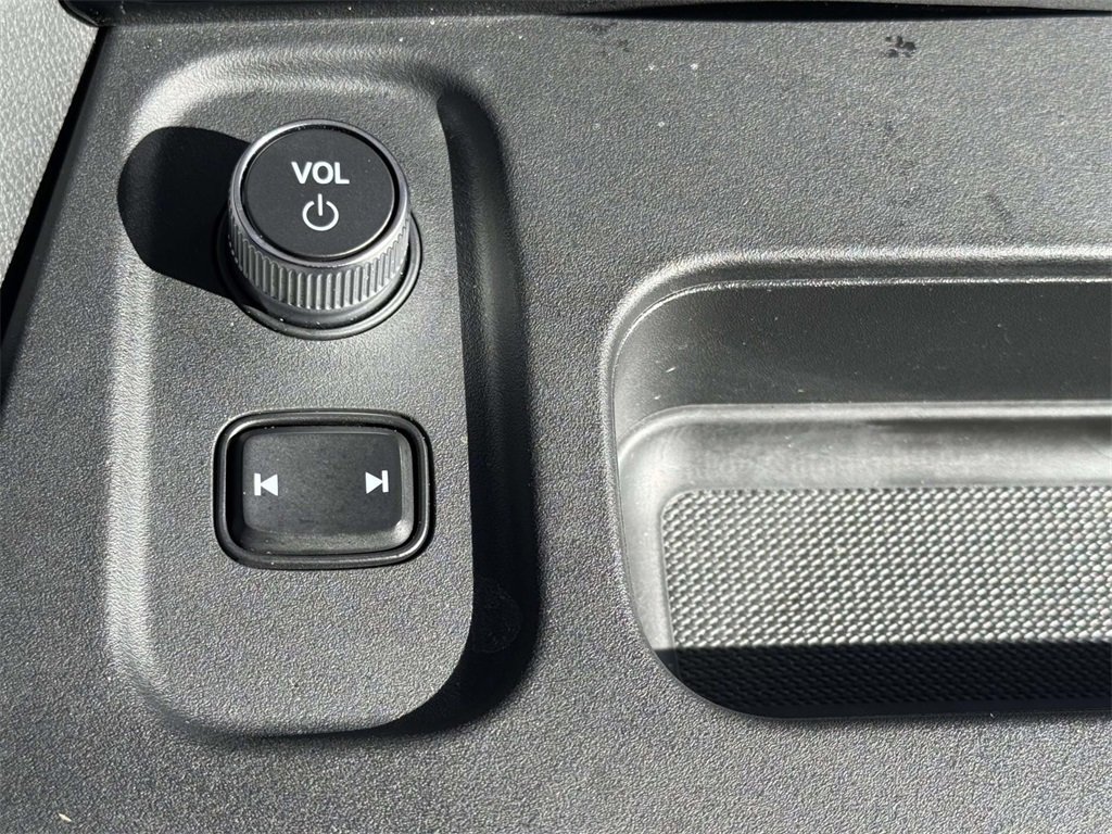 Certified 2025 Acura MDX SH-AWD image 20