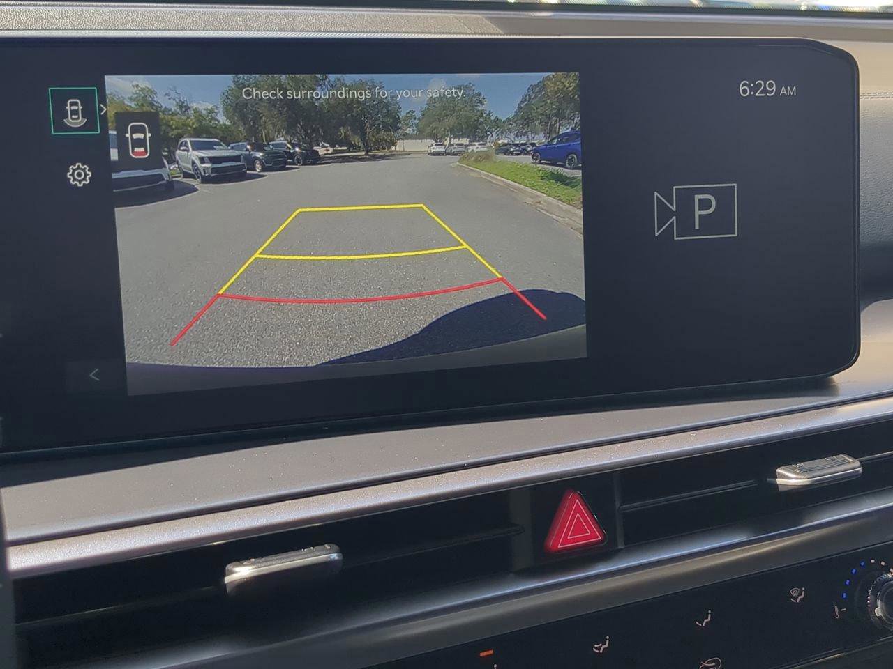 New 2026 Kia Sorento LX FWD image 16