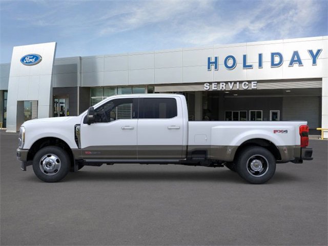 New 2026 Ford F350 King Ranch w/ FX4 Off-Road Package image 3