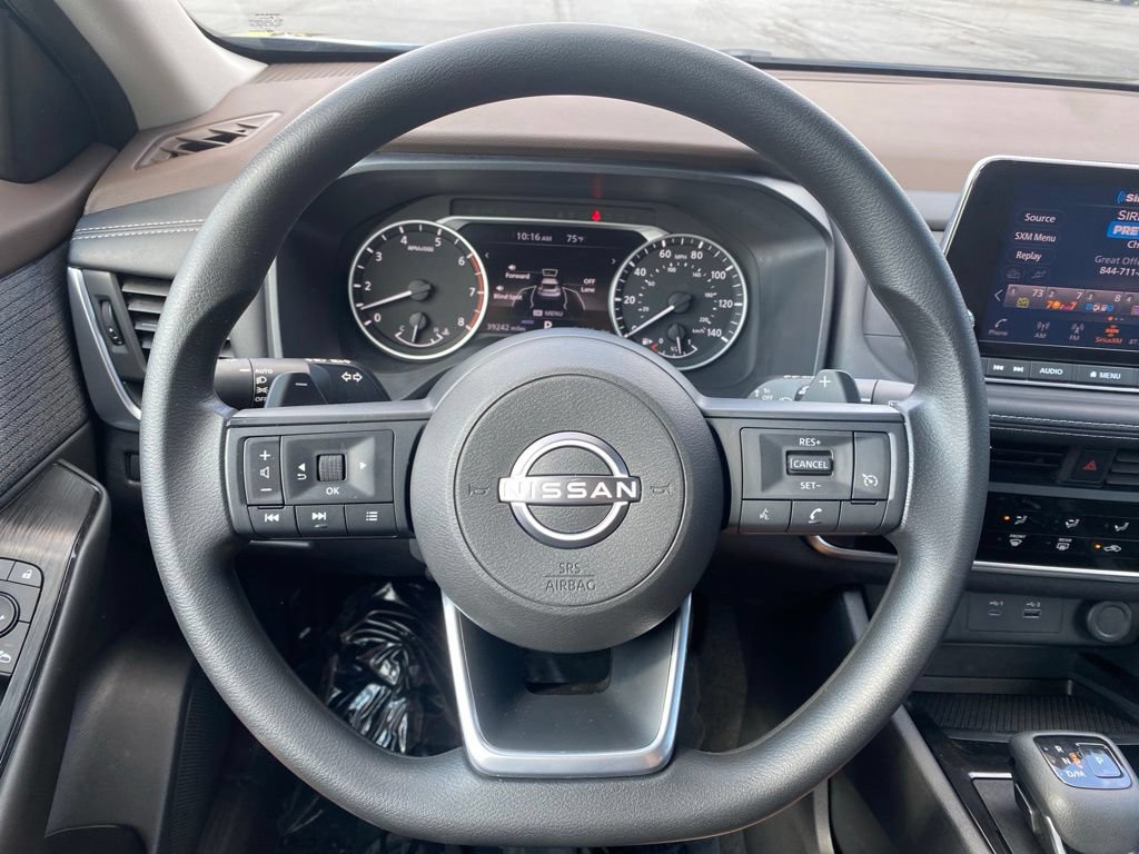 Used 2023 Nissan Rogue S AWD/4WD image 24