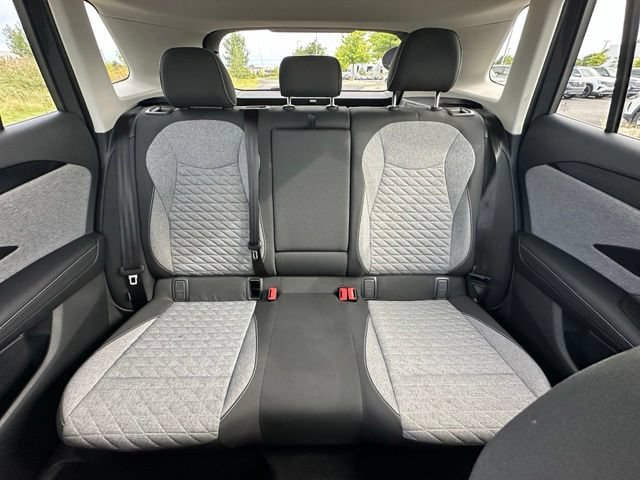 Certified 2025 Volkswagen Tiguan S w/ 18" Wheel Package AWD/4WD image 24