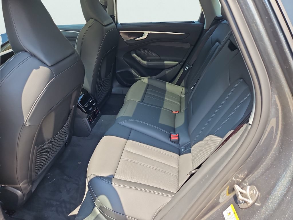 New 2026 Audi A6 Premium Plus AWD/4WD image 23
