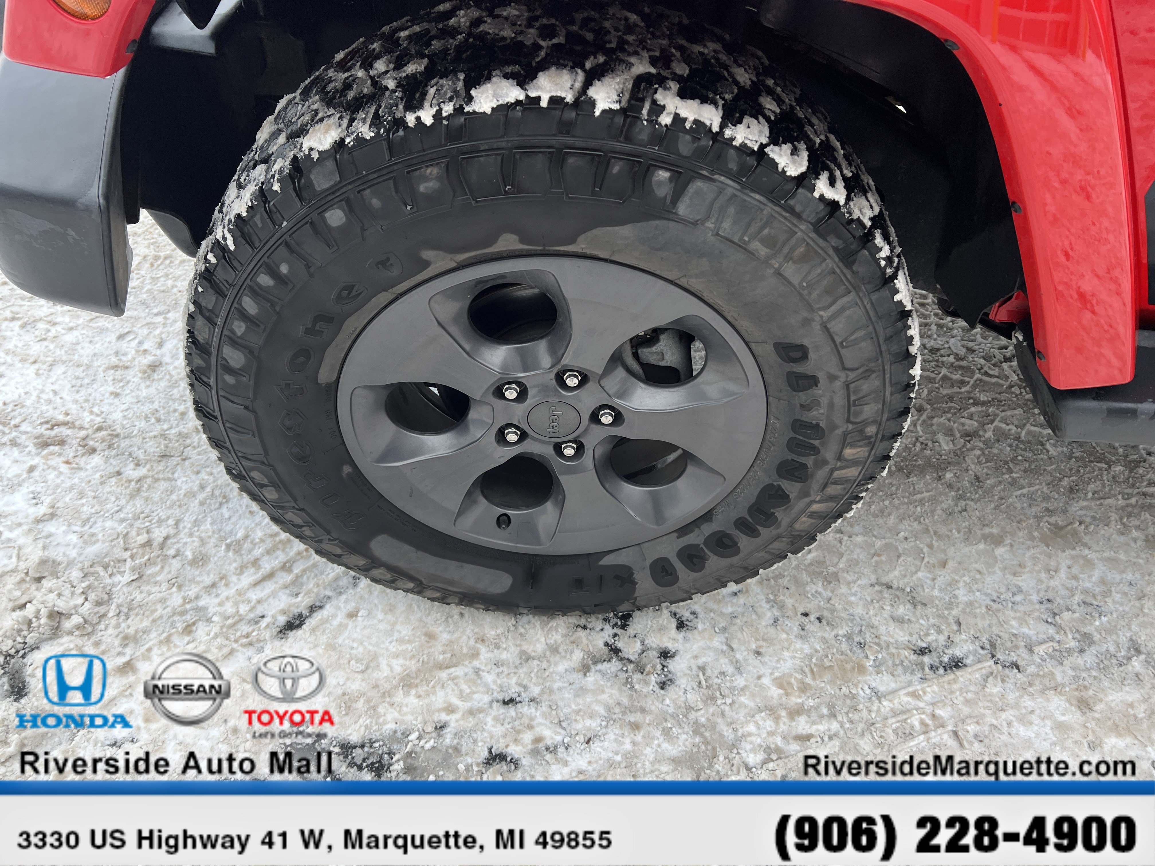 Used 2017 Jeep Wrangler Freedom Edition image 11