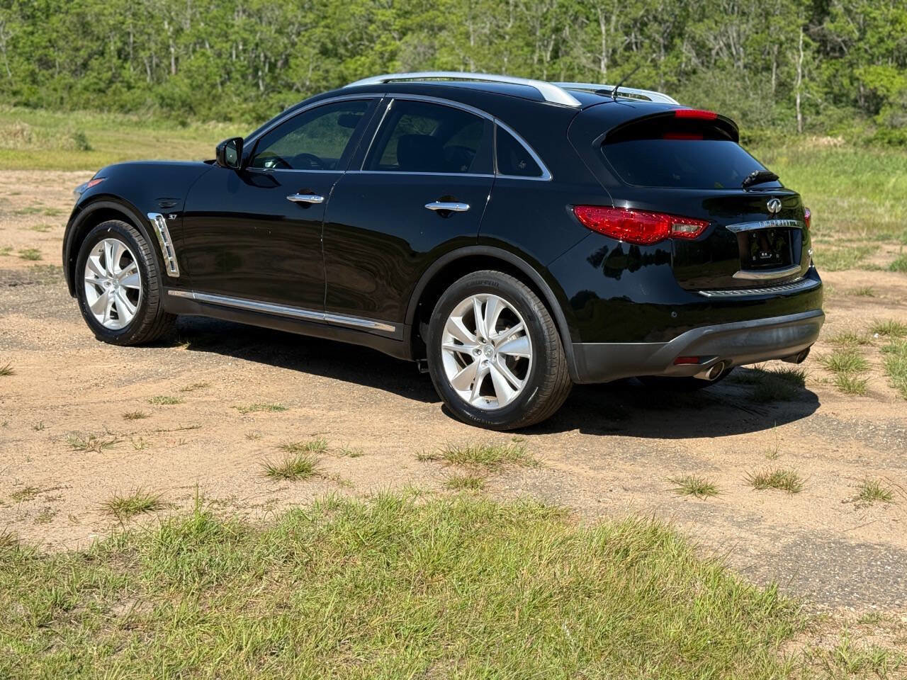 Used 2016 INFINITI QX70 2WD w/ Premium Package image 3