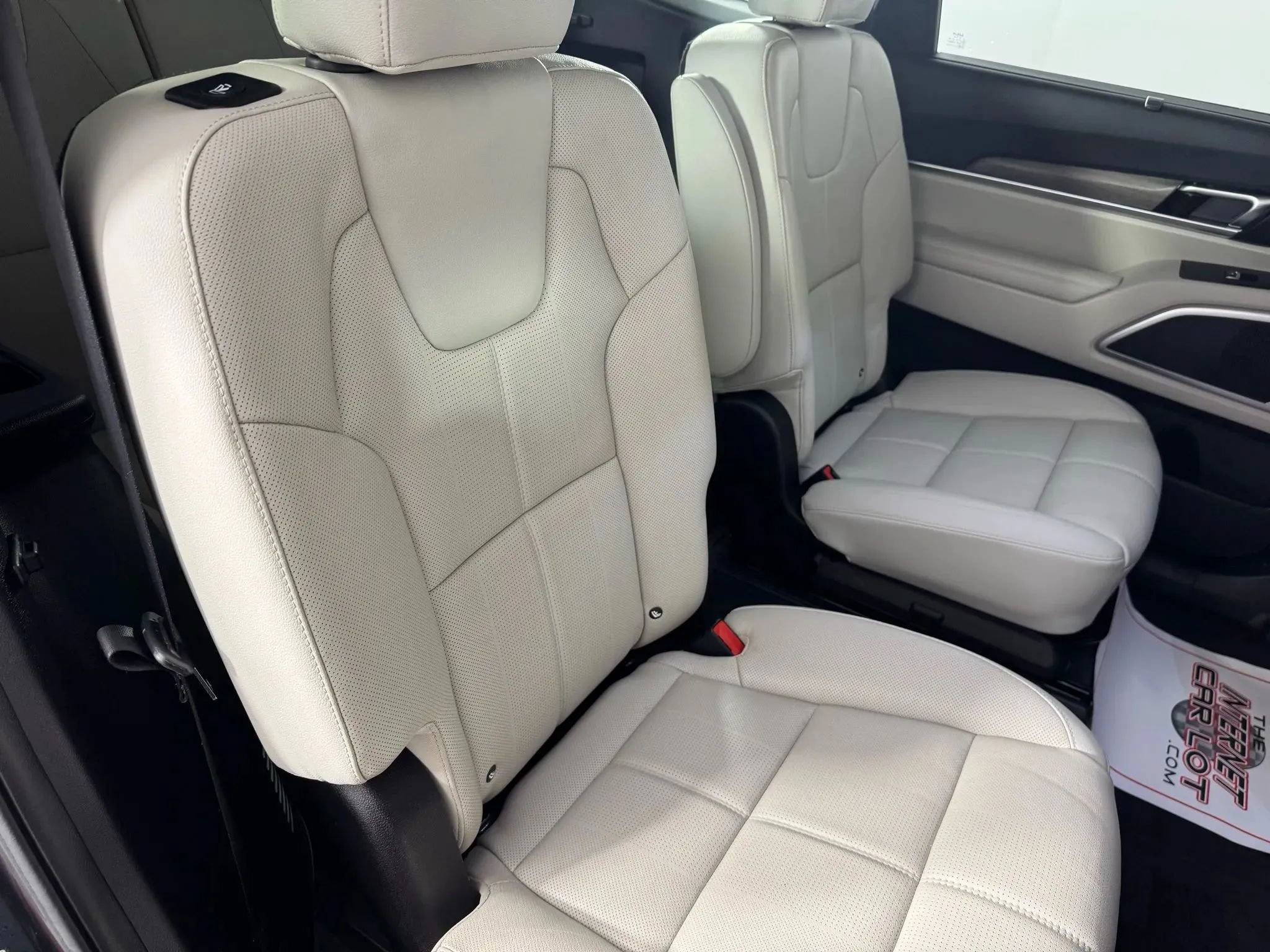 Used 2022 Kia Telluride EX w/ EX Premium Package AWD/4WD image 40