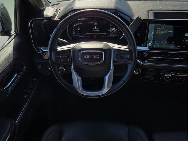 Used 2025 GMC Sierra 1500 SLT AWD/4WD image 18
