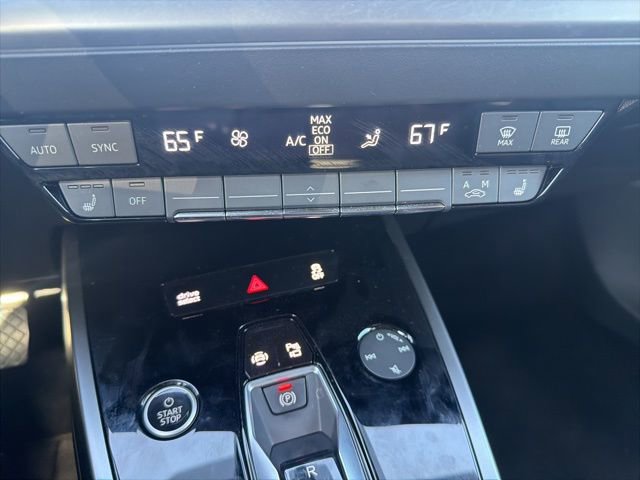 Used 2023 Audi Q4 e-tron Prestige w/ Black Optic Package image 10