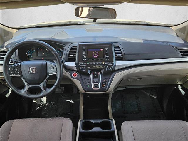 Used 2018 Honda Odyssey LX image 17