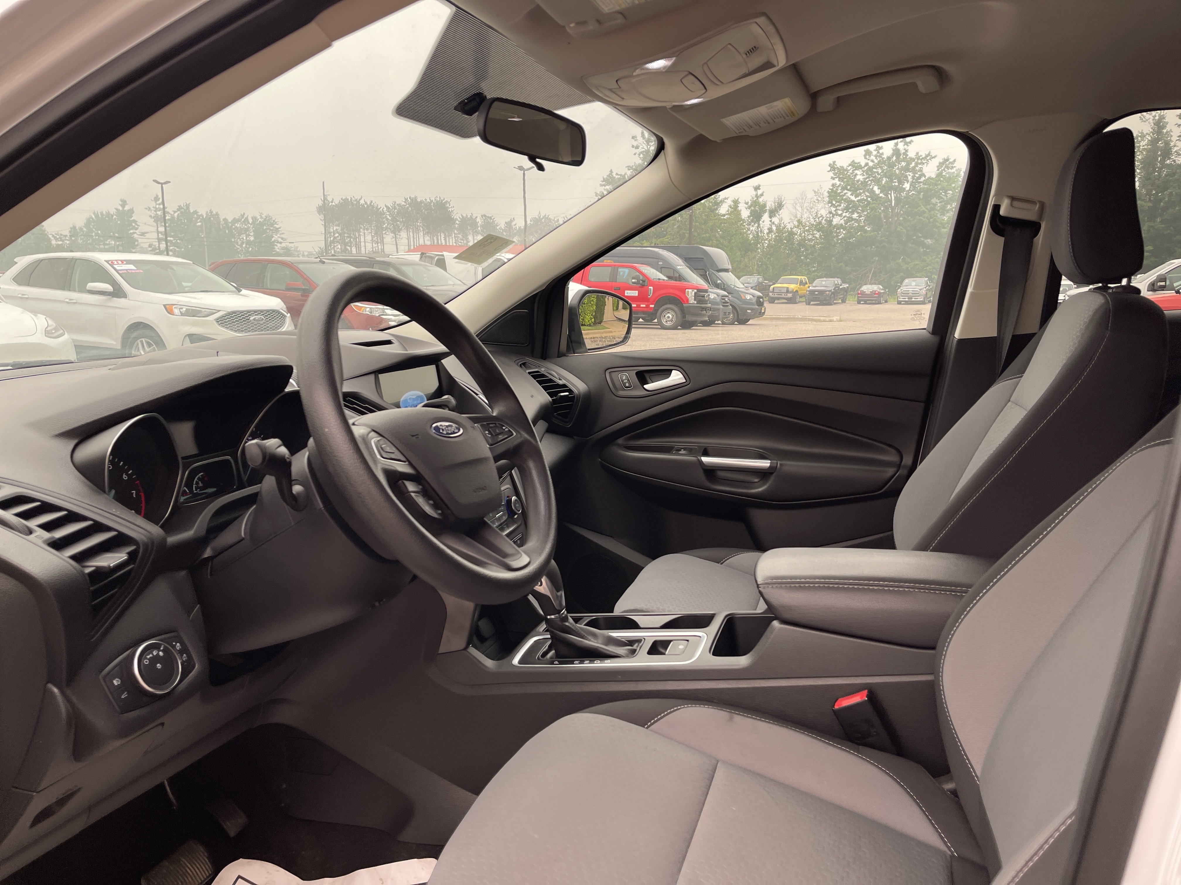 Used 2018 Ford Escape SE w/ SE SYNC Package AWD/4WD image 10