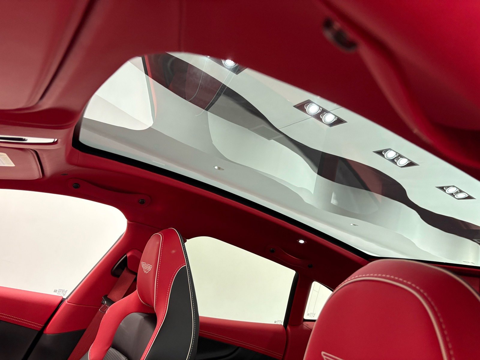 New 2025 Aston Martin DBX 707 image 18