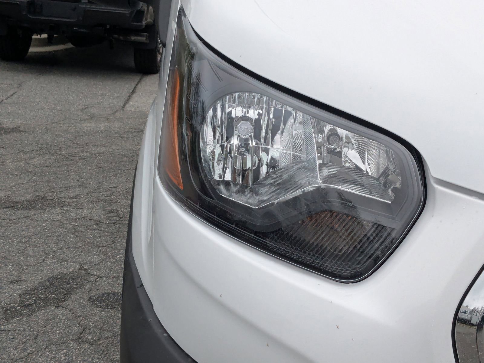 New 2025 Ford Transit 350 Low Roof AWD w/ Exterior Upgrade Package image 10