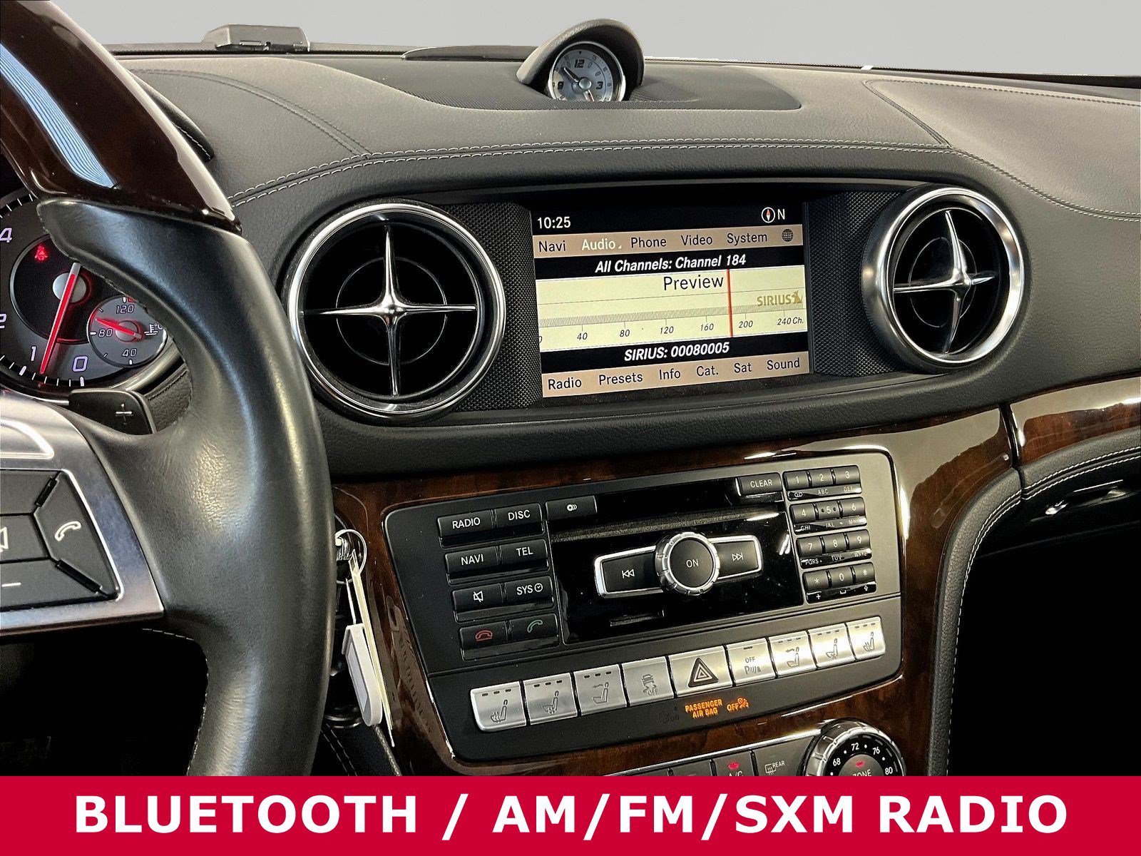 Used 2013 Mercedes-Benz SL 550 image 8