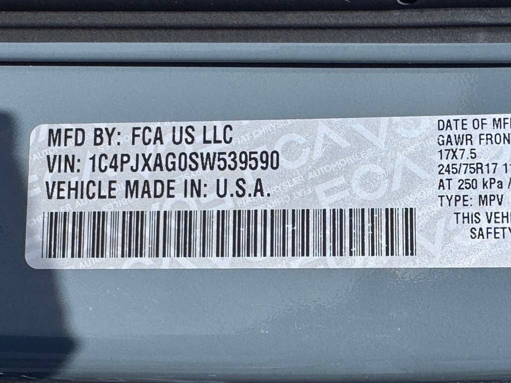 Used 2025 Jeep Wrangler Sport AWD/4WD image 39