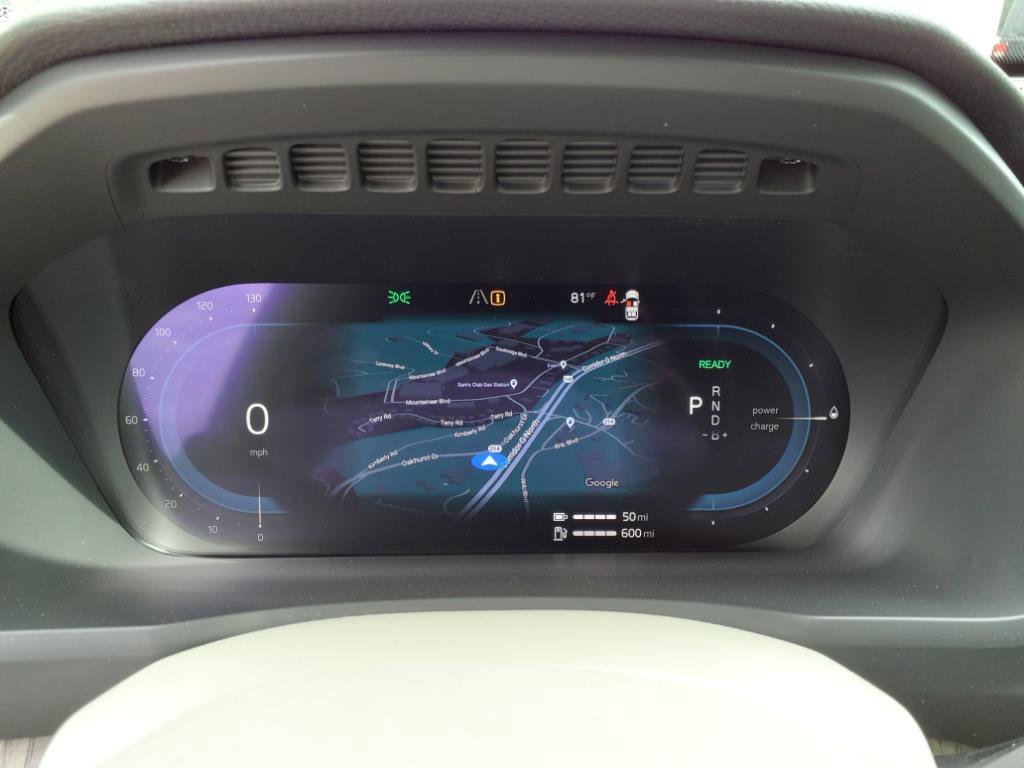 Certified 2025 Volvo XC90 T8 Plus w/ Protection Package image 17