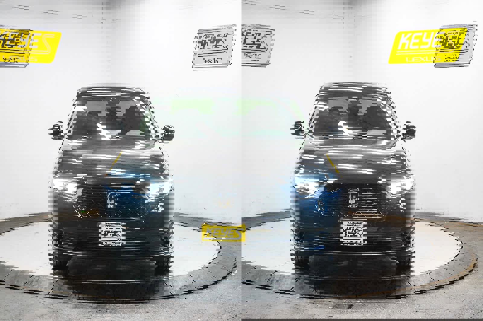 Used 2023 Honda Accord EX image 6