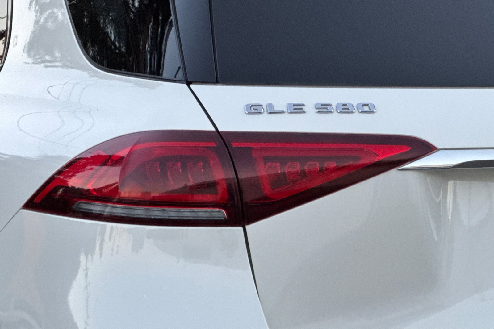 Used 2020 Mercedes-Benz GLE 580 4MATIC image 13