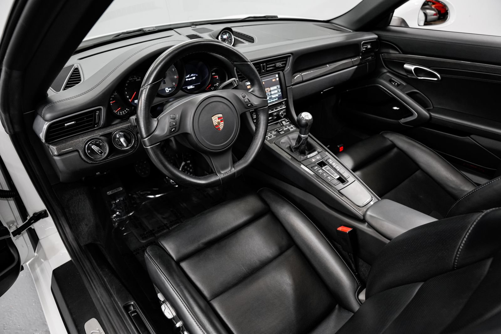 Used 2015 Porsche 911 Targa 4S AWD/4WD image 10