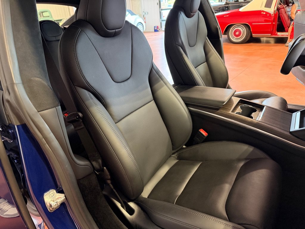 Used 2021 Tesla Model S Long Range AWD/4WD image 26