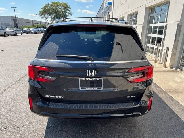 Used 2025 Honda Odyssey Elite image 5