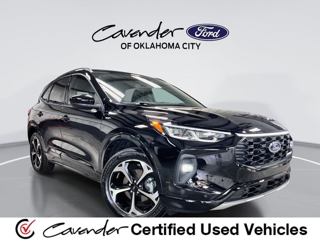 Used 2025 Ford Escape ST-Line Elite w/ Premium Technology Package AWD/4WD video 1