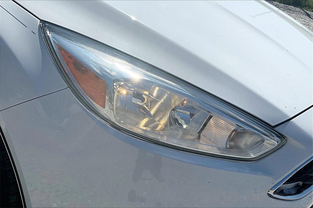 Used 2017 Ford Focus SE image 27