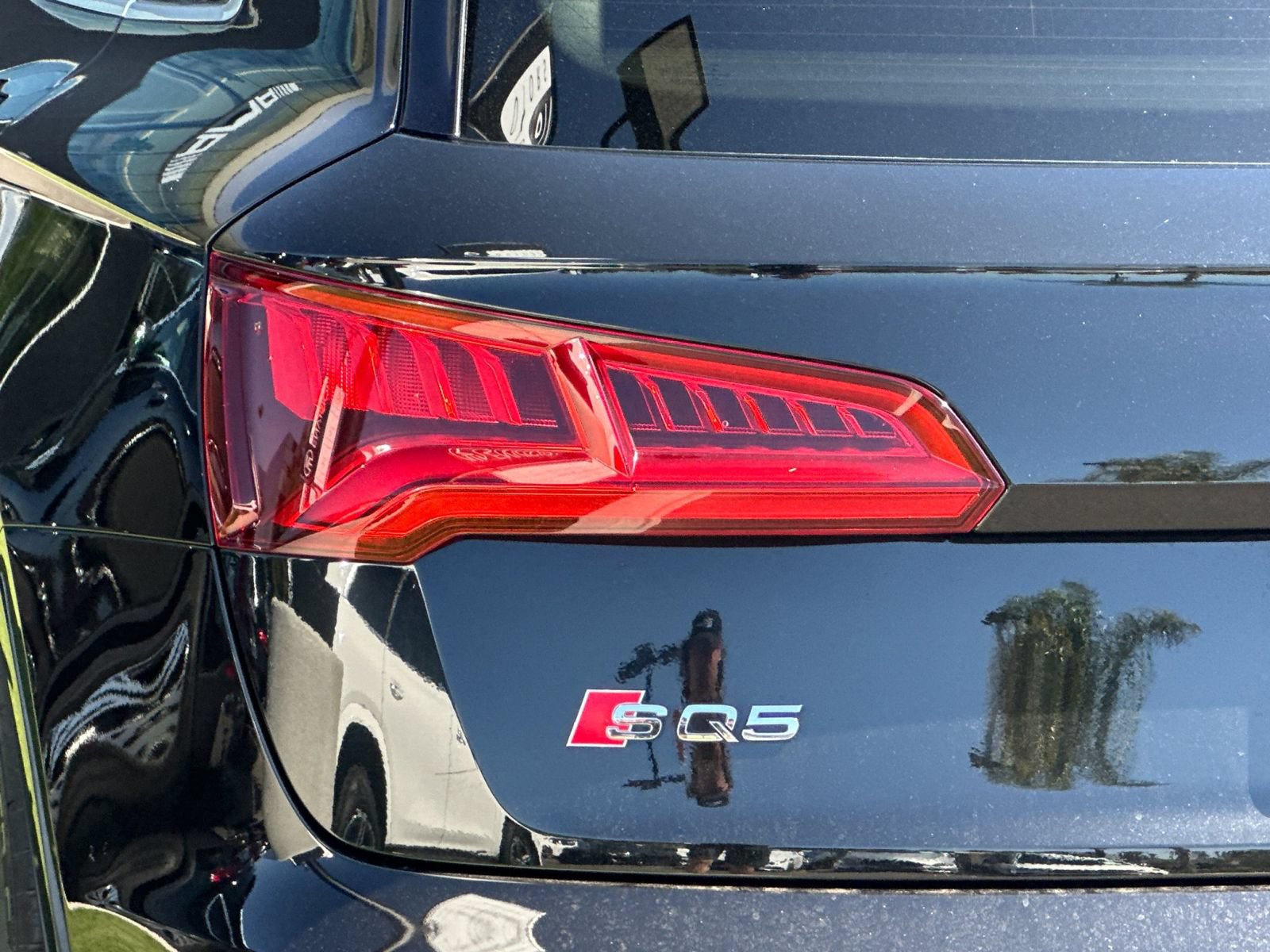 Used 2020 Audi SQ5 Prestige w/ Prestige Package AWD/4WD image 33