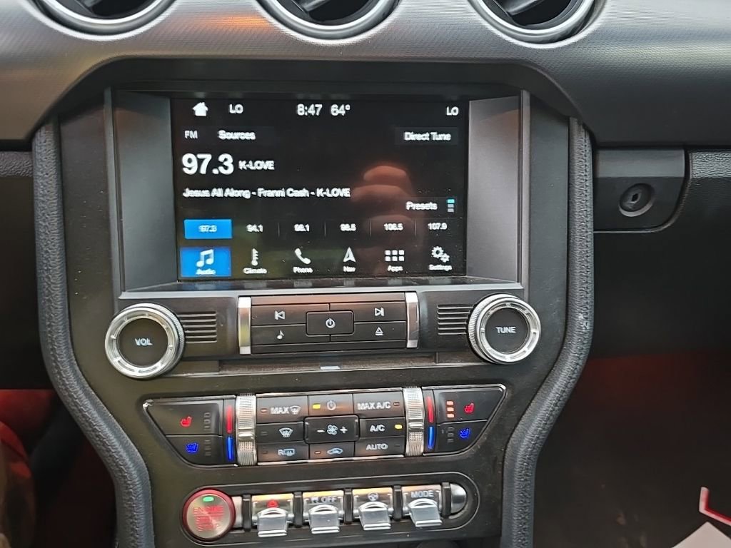 Used 2018 Ford Mustang Premium w/ Equipment Group 201A RWD image 20