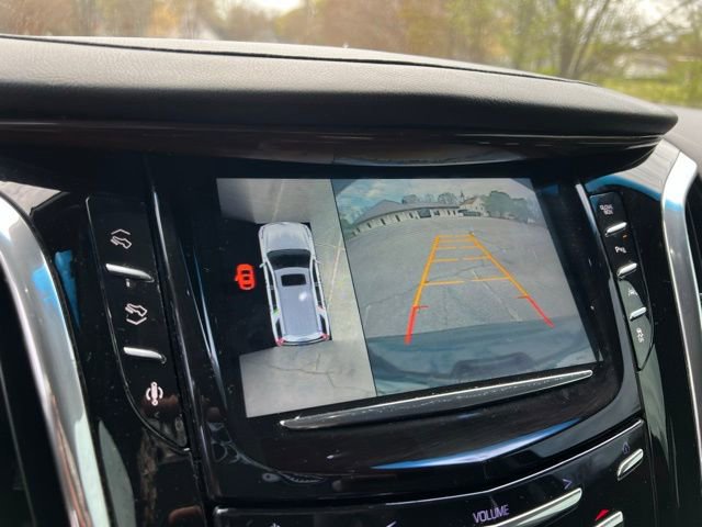 Used 2016 Cadillac Escalade Luxury AWD/4WD image 41