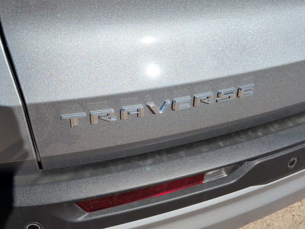 New 2025 Chevrolet Traverse LT w/ LPO, Floor Liner Package image 41