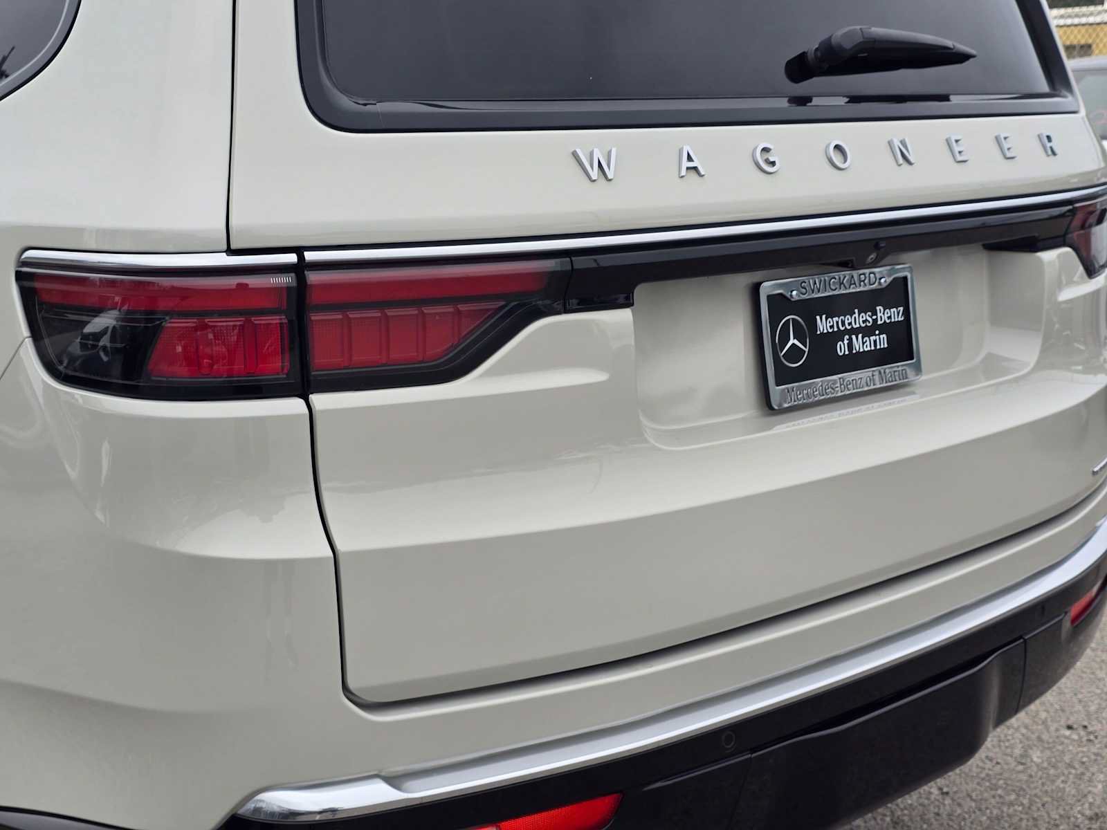 Used 2022 Jeep Wagoneer Series I w/ Convenience Group I RWD image 13