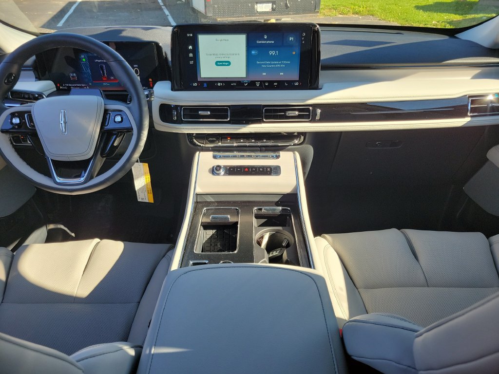 New 2027 Lincoln Aviator Reserve AWD/4WD image 11