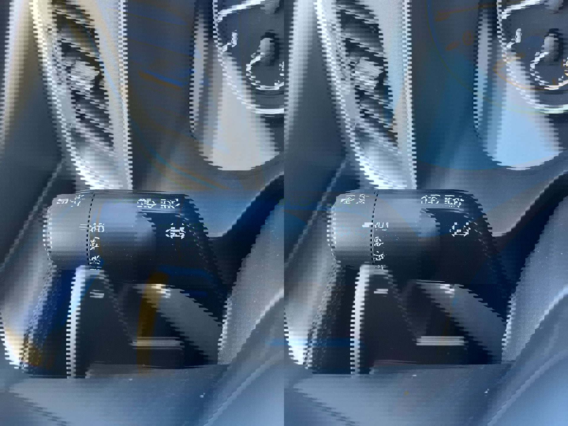 New 2026 Nissan Rogue SV image 9