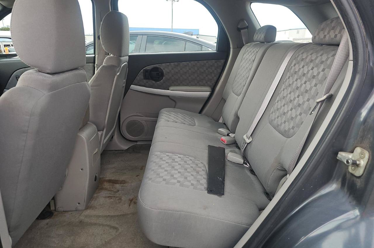 Used 2009 Chevrolet Equinox LS AWD/4WD image 10