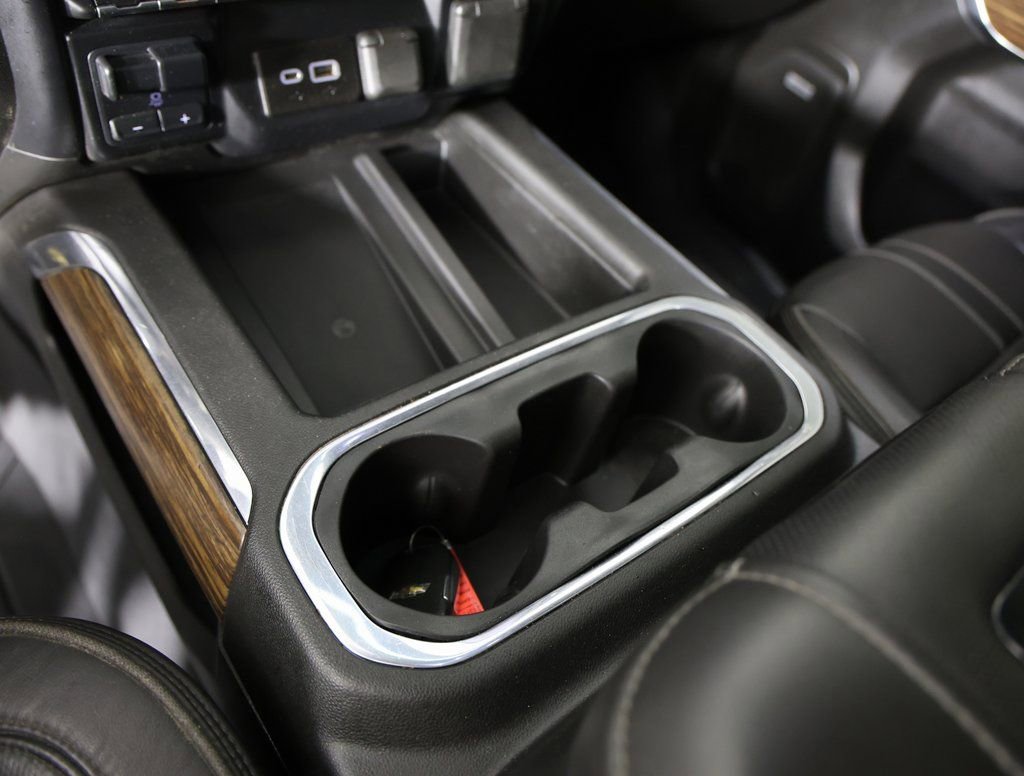 Used 2020 Chevrolet Silverado 1500 High Country w/ Technology Package image 20