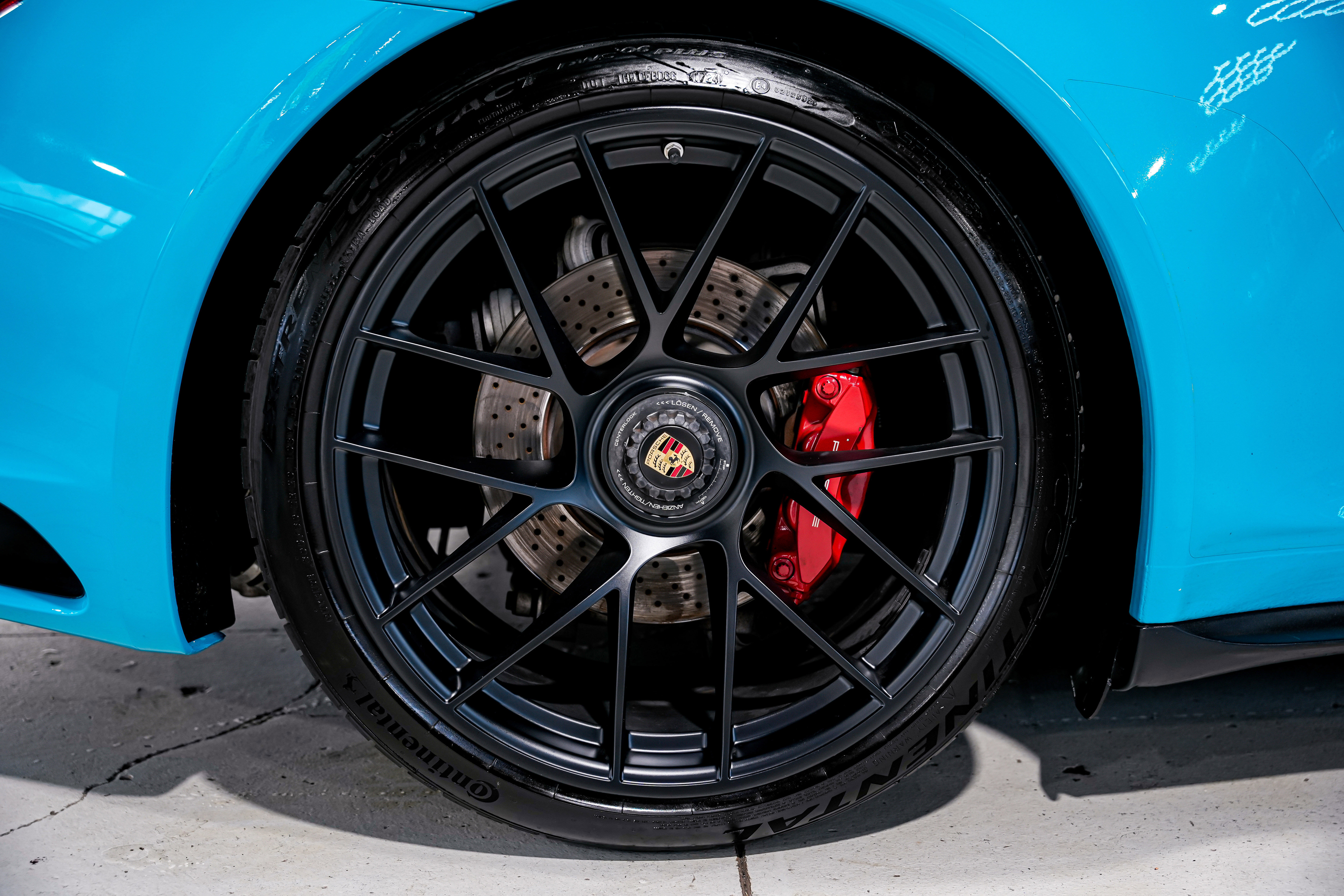 Used 2017 Porsche 911 Targa 4 GTS image 45